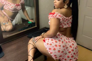 Creamy Petite Treat you must meet👅🔥 BACK BY POPULAR DEMAND SPECIALS ALL NIGHT✅ - Image 2